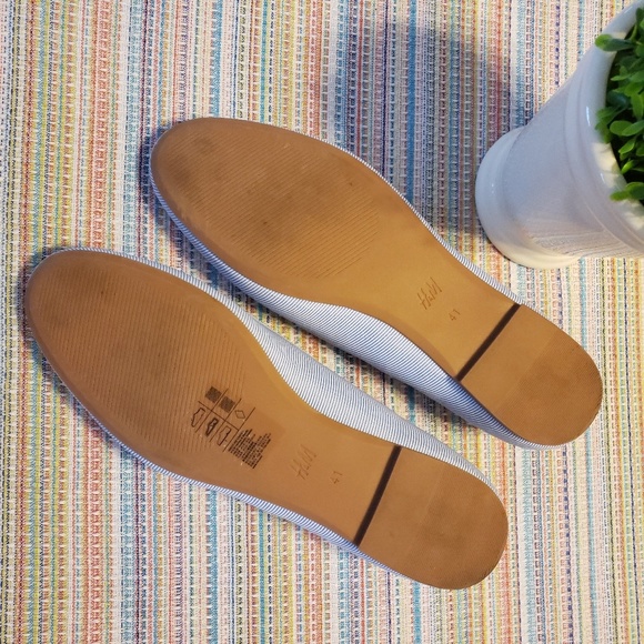 H&M Blue/White Stripe Flats 9.5 - Picture 3 of 4